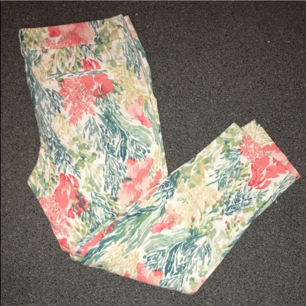 Old Navy Floral Pixie Ankle Pants